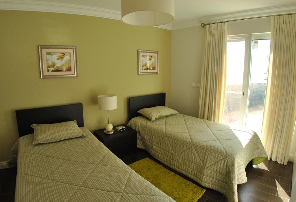 Apartamentos 3 Praias Πόντα Ντελγκάντα Εξωτερικό φωτογραφία
